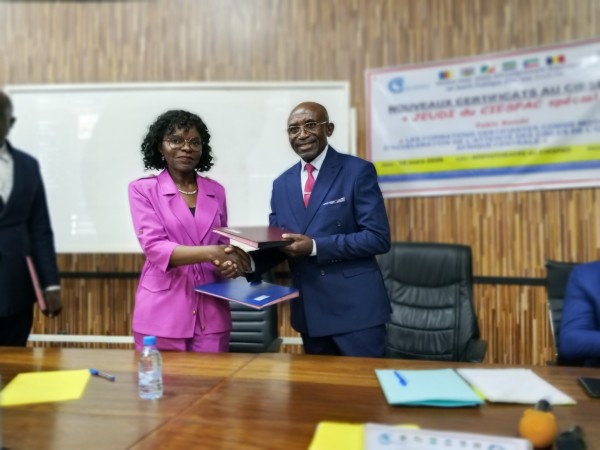 UNE NOUVELLE DYNAMIQUE RÉGIONALE : TROIS INSTITUTIONS S’ENGAGENT POUR L’AVENIR DE LA SANTÉ EN AFRIQUE CENTRALE